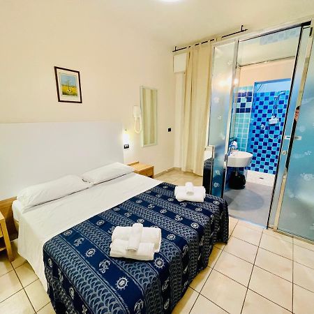 Hotel Vannucci ريميني المظهر الخارجي الصورة