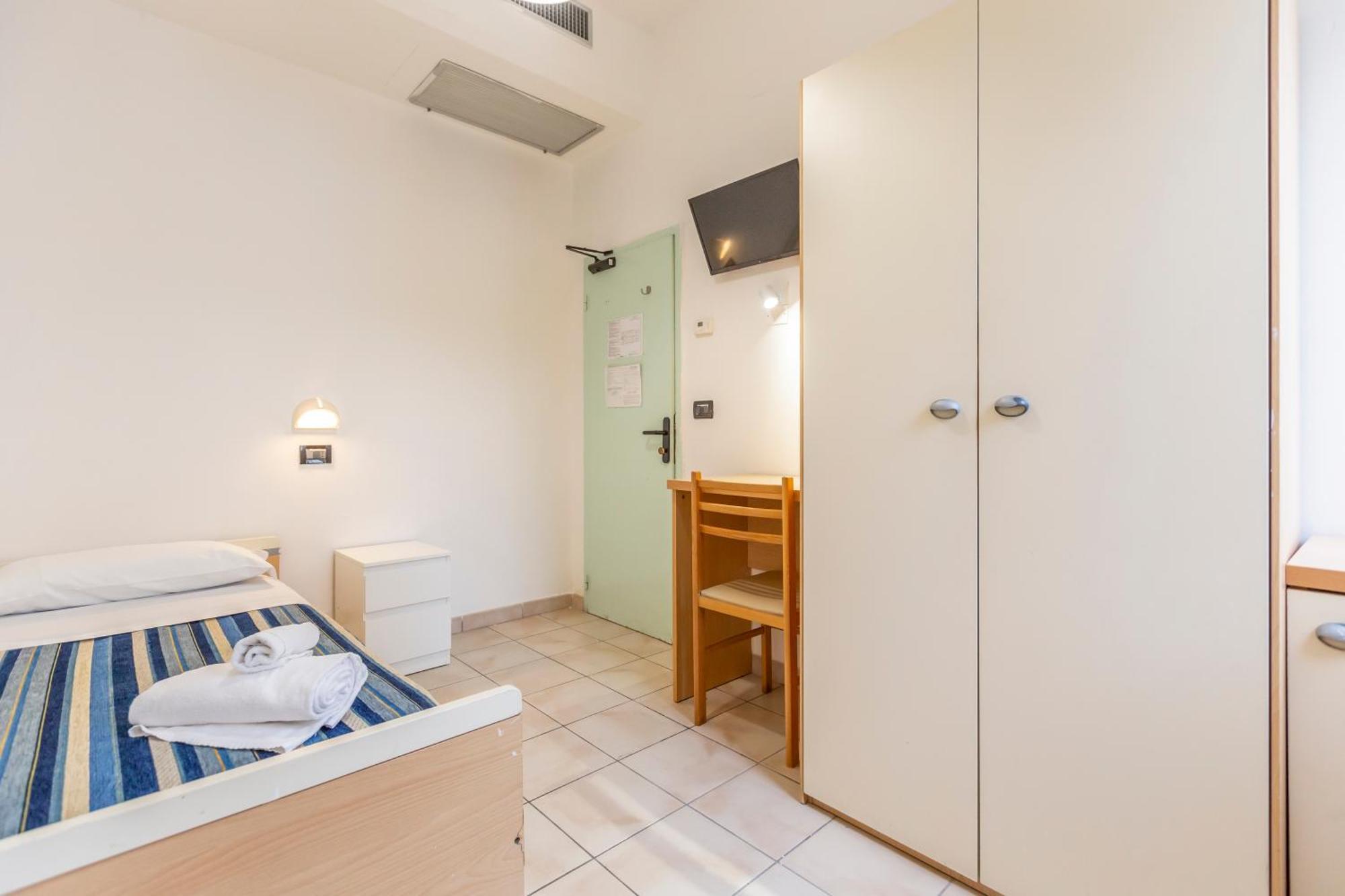 Hotel Vannucci ريميني المظهر الخارجي الصورة
