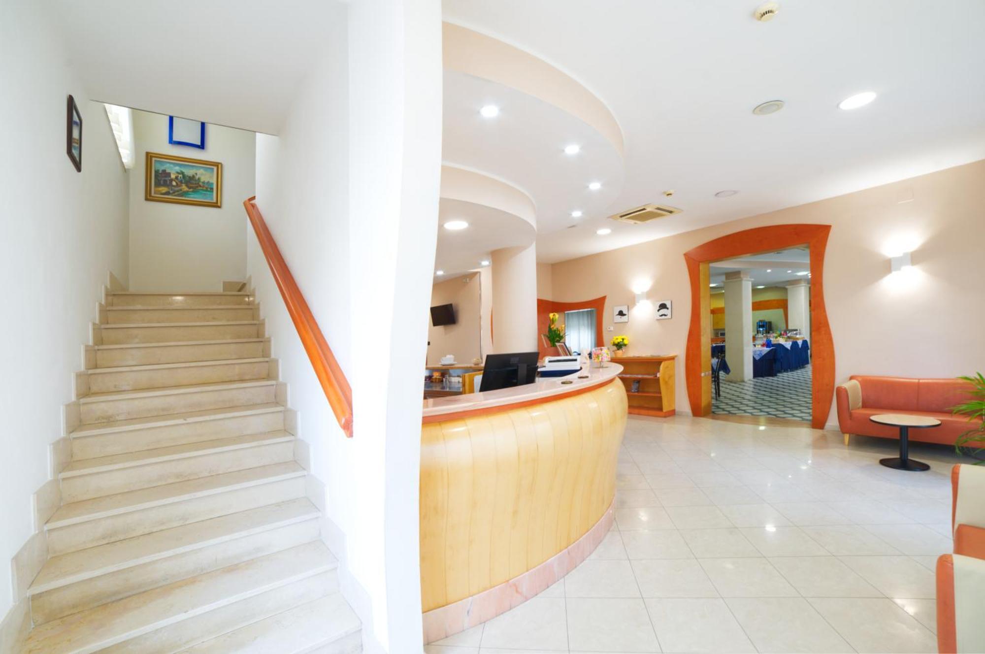 Hotel Vannucci ريميني المظهر الخارجي الصورة